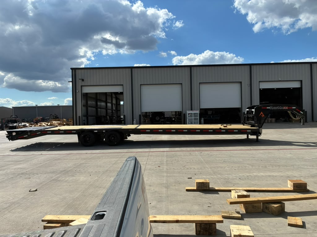 37281 2027 RWMX 40x102 Deckover